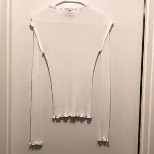 Forever 21 ruffle sleeve turtleneck